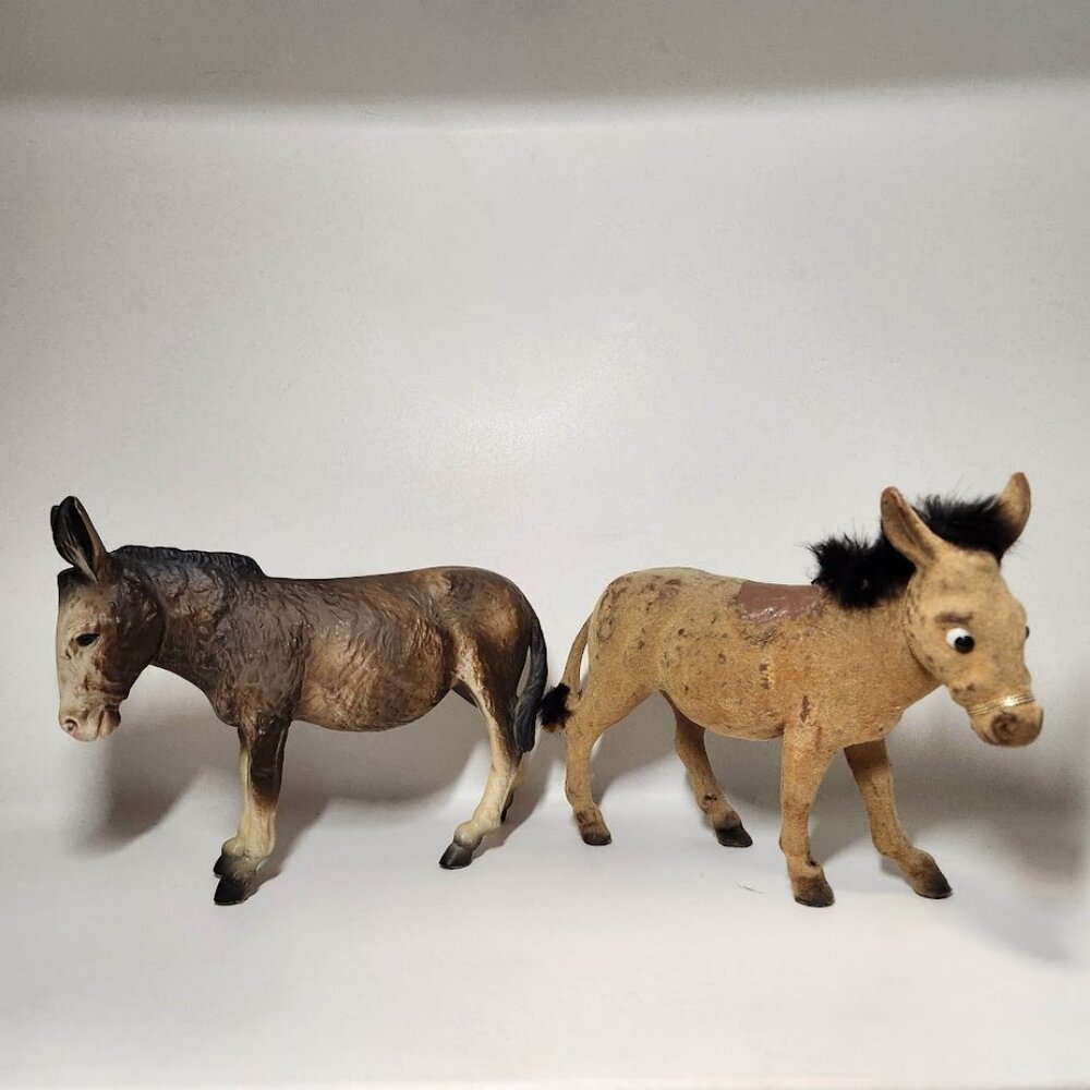Vintage Diamond P Donkey Mule Hard Plastic #669 Hong Kong 1960s 2 Donkeys Nativi